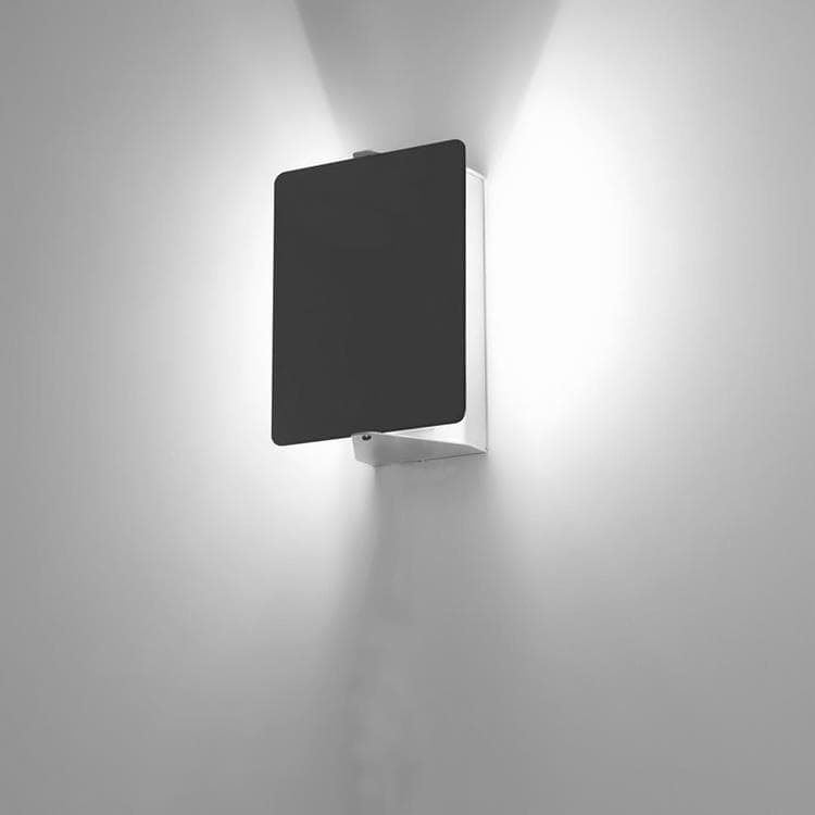 metalowa lampa ścienna LED H17cm LED TILTING SHUTTER LAMP Czarny