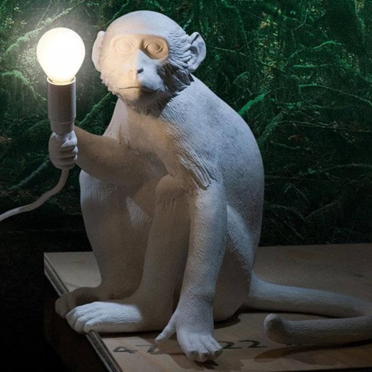 Lampa stojąca Małpa siedząca z abażurem Wys.32cm MONKEY Bialy