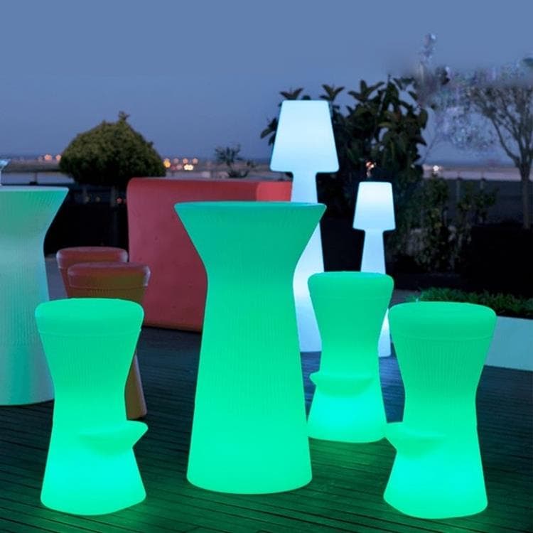 Zestaw mebli zewnętrznych z oświetleniem 1 stół Capri na wysokim cokole + 2 stołki Corfu na wysokim cokole H110cm CAPRI Bialy