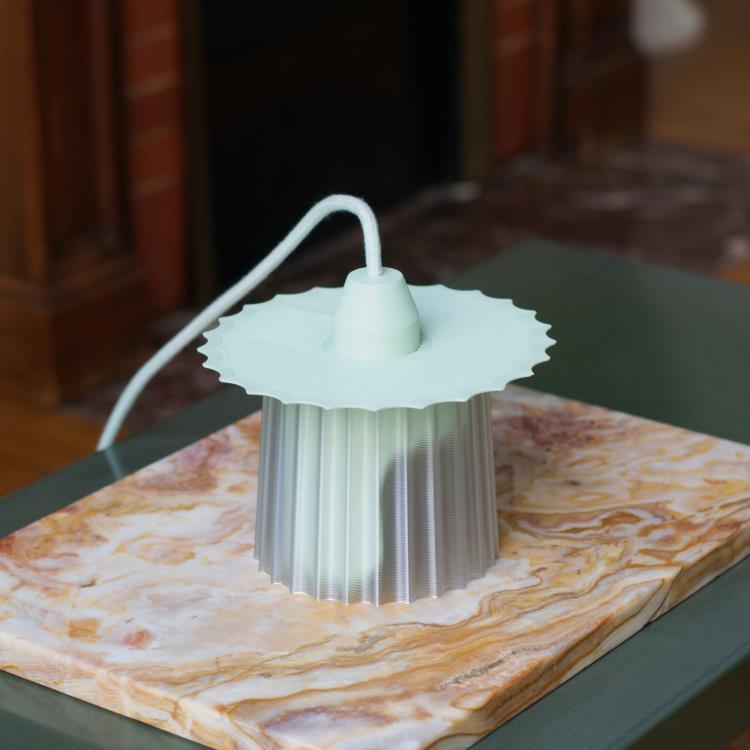 Lampa stołowa Materiały z recyklingu L18cm AMANDA szałwia