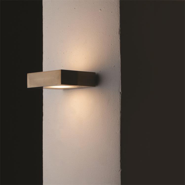 Lampa ścienna Metal podwójna emisja Metal L 10cm FIX 