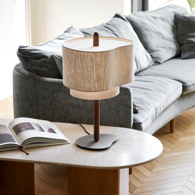 Lampa stołowa drewno/tkanina H60cm PEBBLE écru