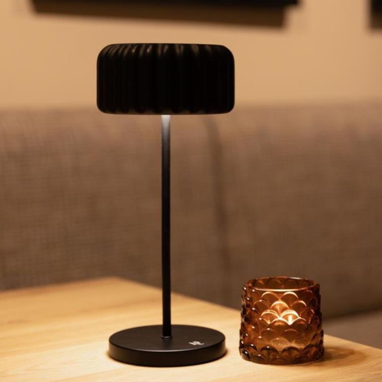 Bezprzewodowa zewnętrzna lampa stołowa ze ściemniaczem H29cm DENTELLES BISTRO Czarny